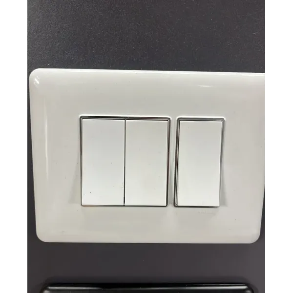 Havell's Adiva 3 Module Cover Plate - AHAPLBWV03