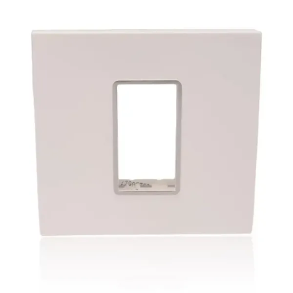 Anchor Penta 1 Module Plate  (65801) | White with Chrome Collar